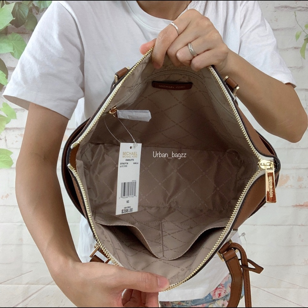 Michael Kors Charlotte Large Top Zip Tote - Picture 9 of 11